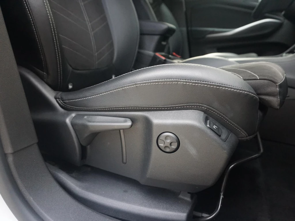 Opel Grandland – foto 34