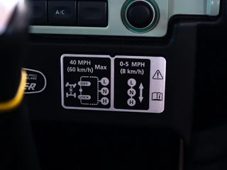 Land Rover Defender – thumbnail 57
