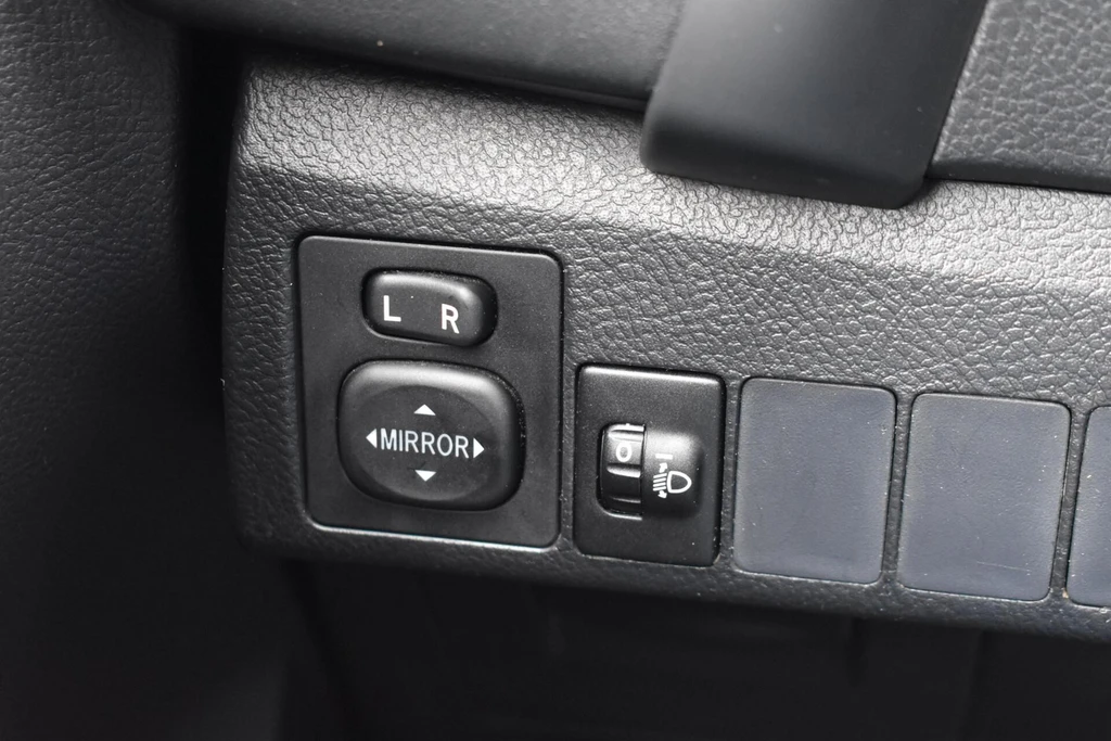 Toyota Auris – foto 24