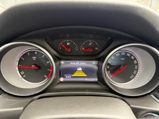 Opel Insignia – thumbnail 10