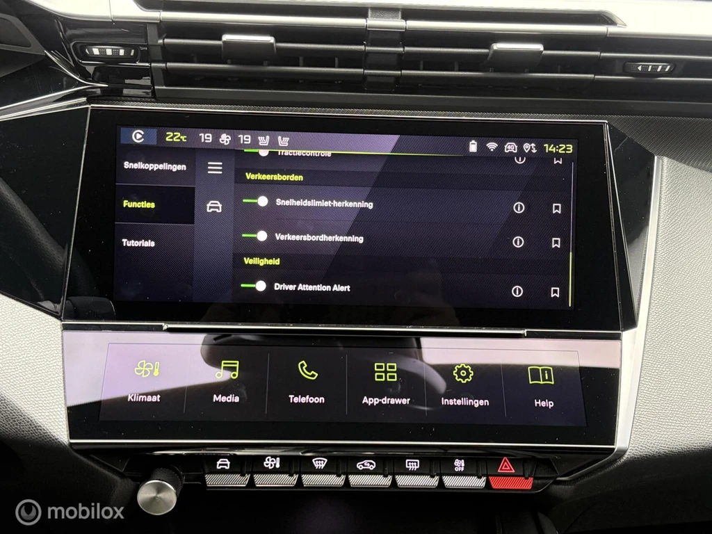 Peugeot 408 – foto 24