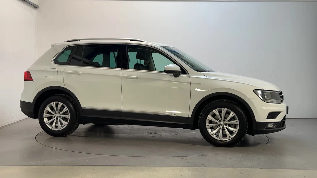 Volkswagen Tiguan – foto 6
