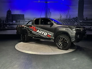 Toyota Hilux – thumbnail 1