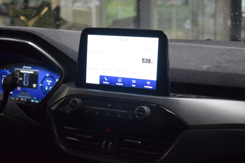 Ford Kuga – foto 17
