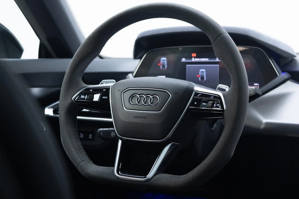 Audi e-tron GT – foto 18