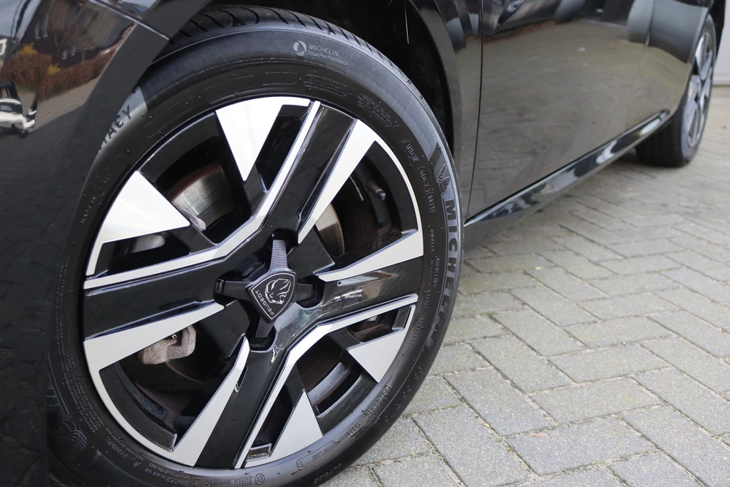 Peugeot 208 – foto 30