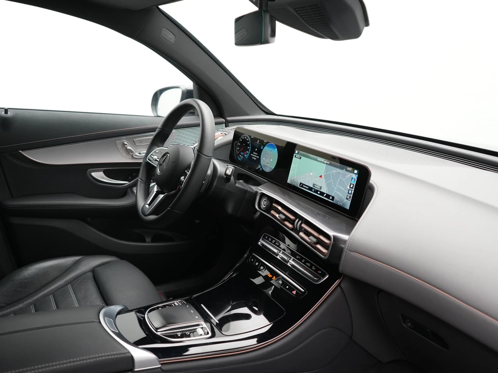Mercedes-Benz EQC – foto 14