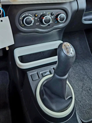 Renault Twingo – thumbnail 26