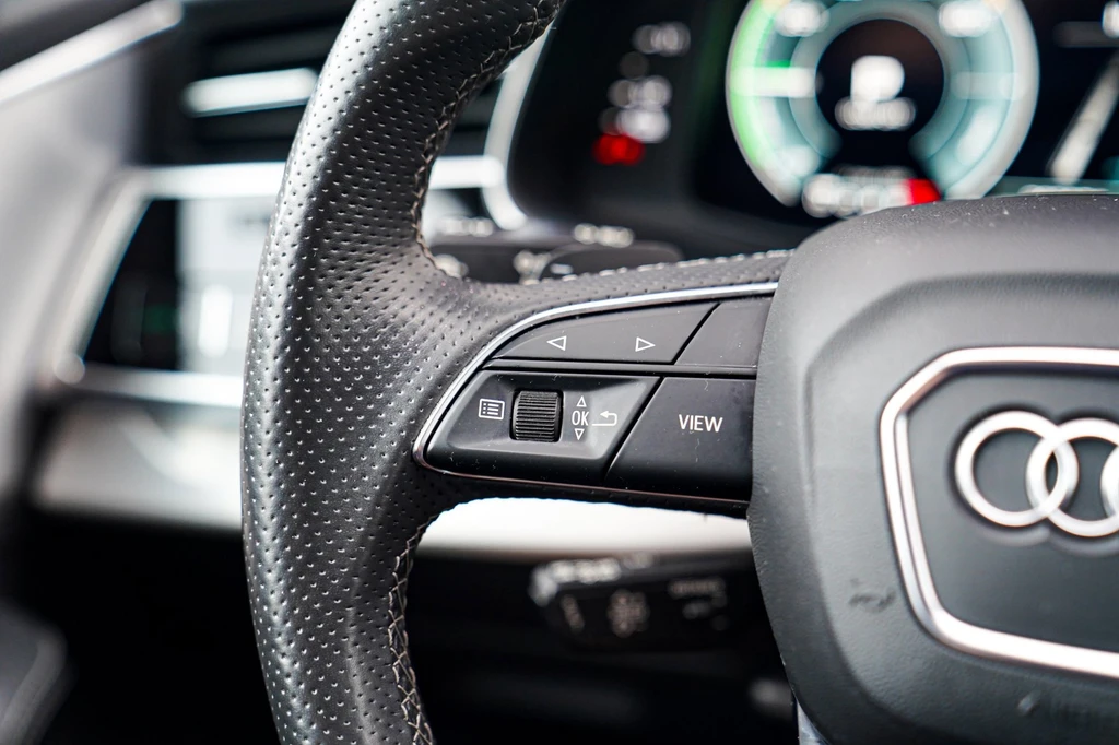 Audi Q7 – foto 34