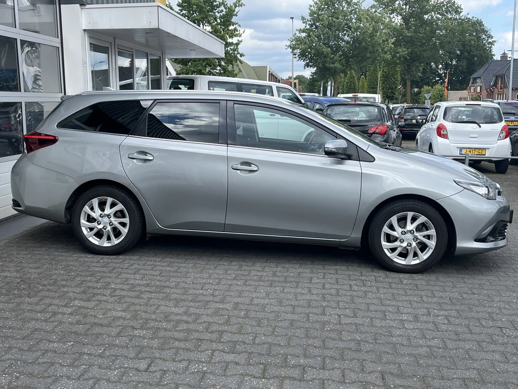 Toyota Auris – foto 6
