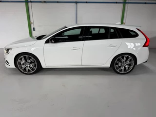Volvo V60 – thumbnail 3