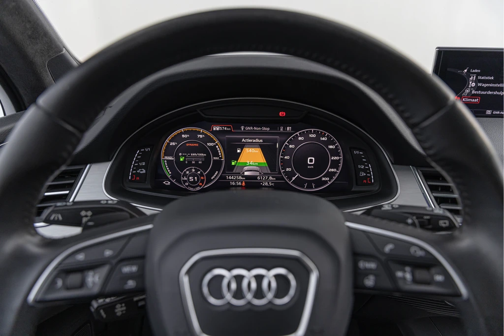 Audi Q7 – foto 36