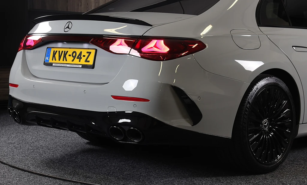 Mercedes-Benz E-Klasse – foto 11