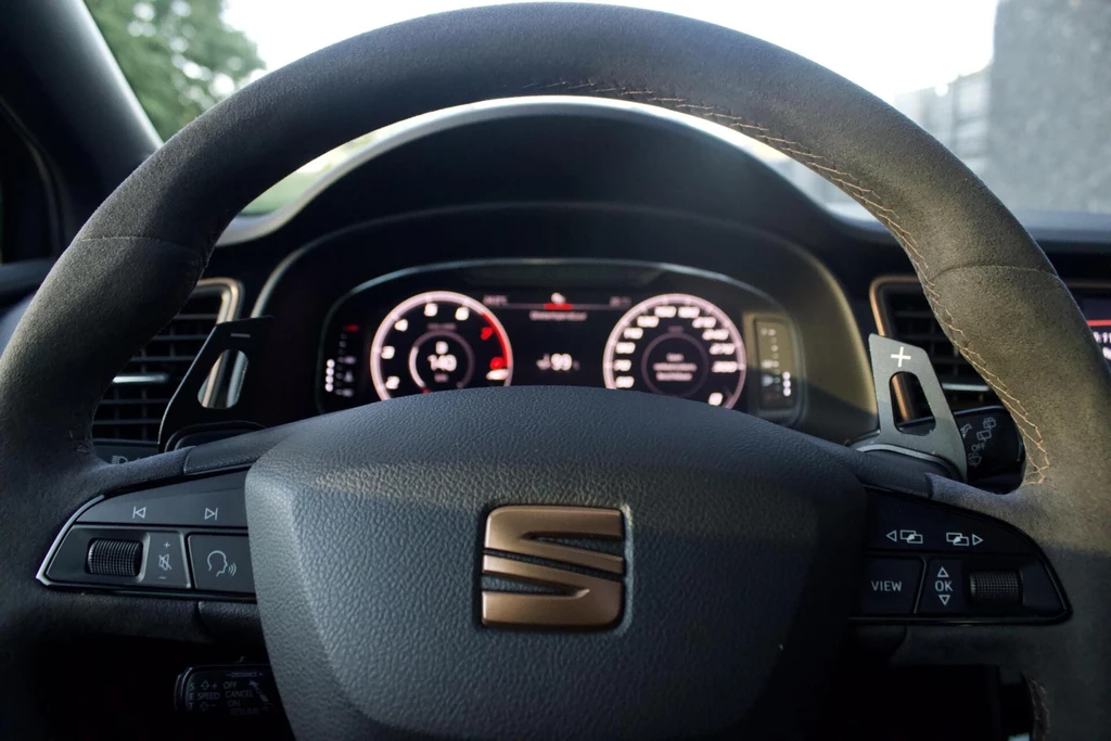 SEAT Leon – foto 24
