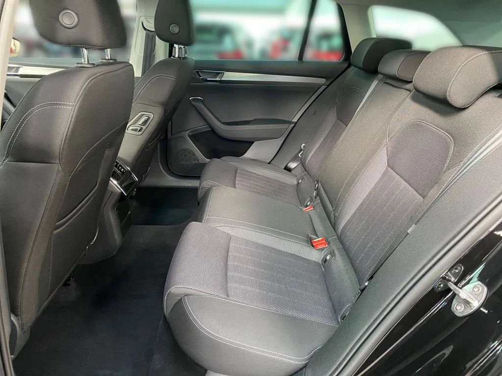 Škoda Superb – foto 7