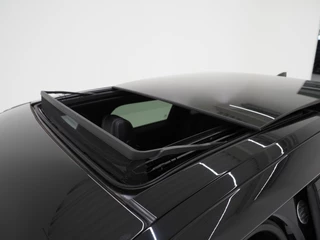 Land Rover Range Rover Velar – thumbnail 37