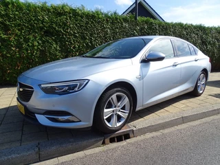 Opel Insignia – thumbnail 1