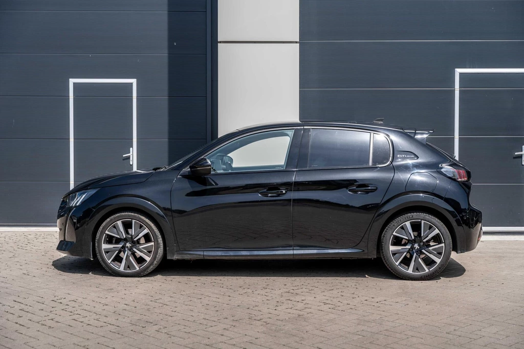 Peugeot 208 – foto 2