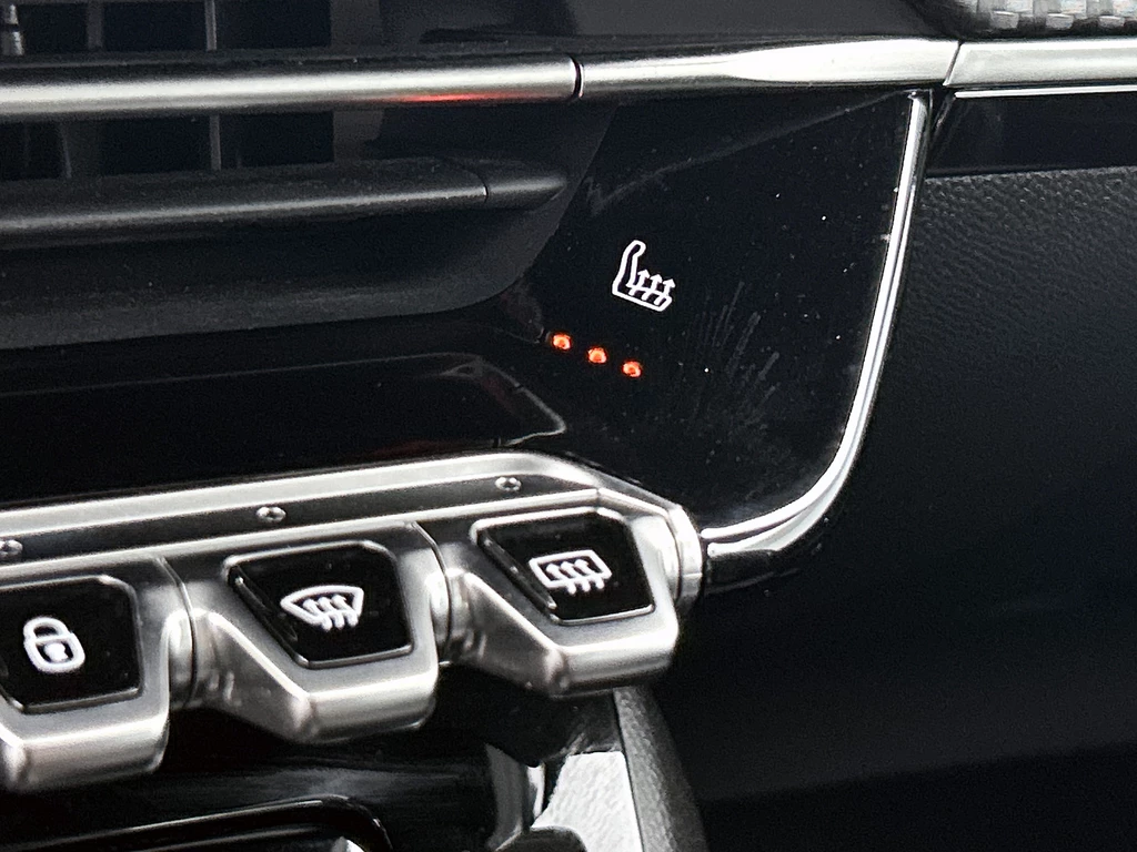 Peugeot 208 – foto 8
