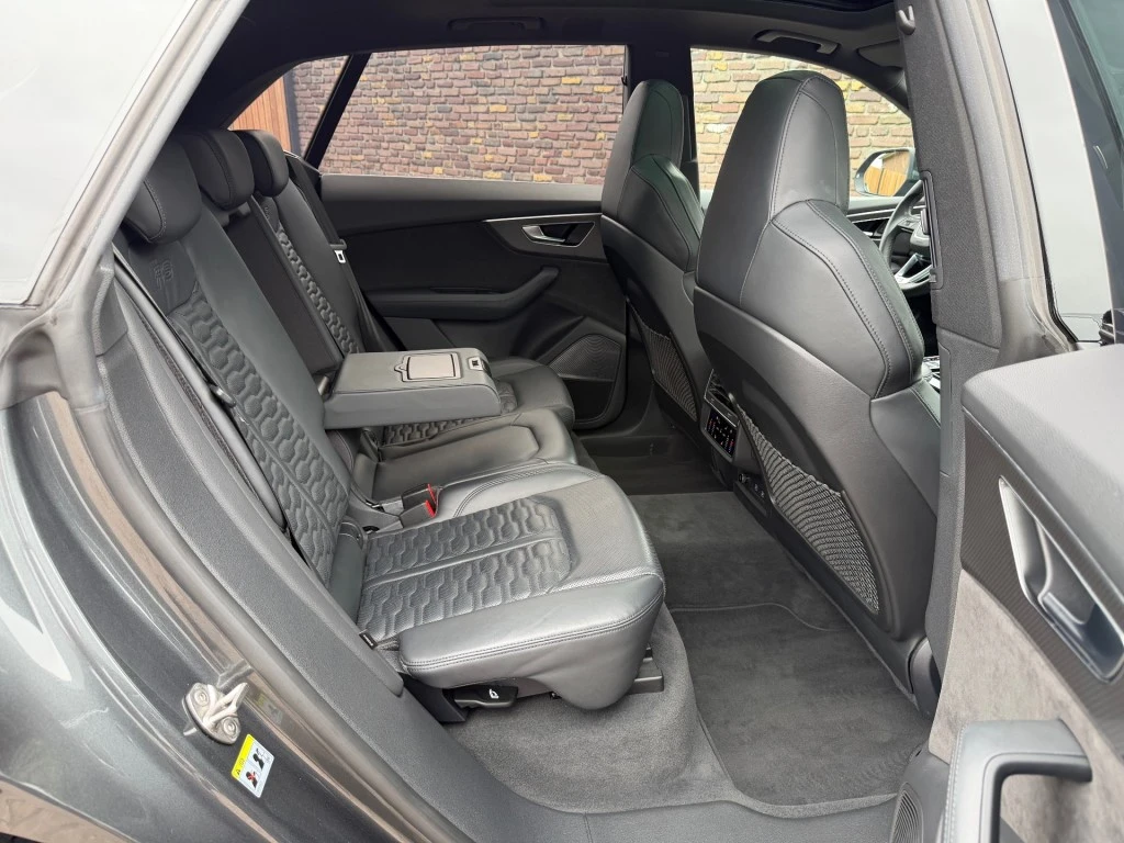 Audi RSQ8 – foto 26