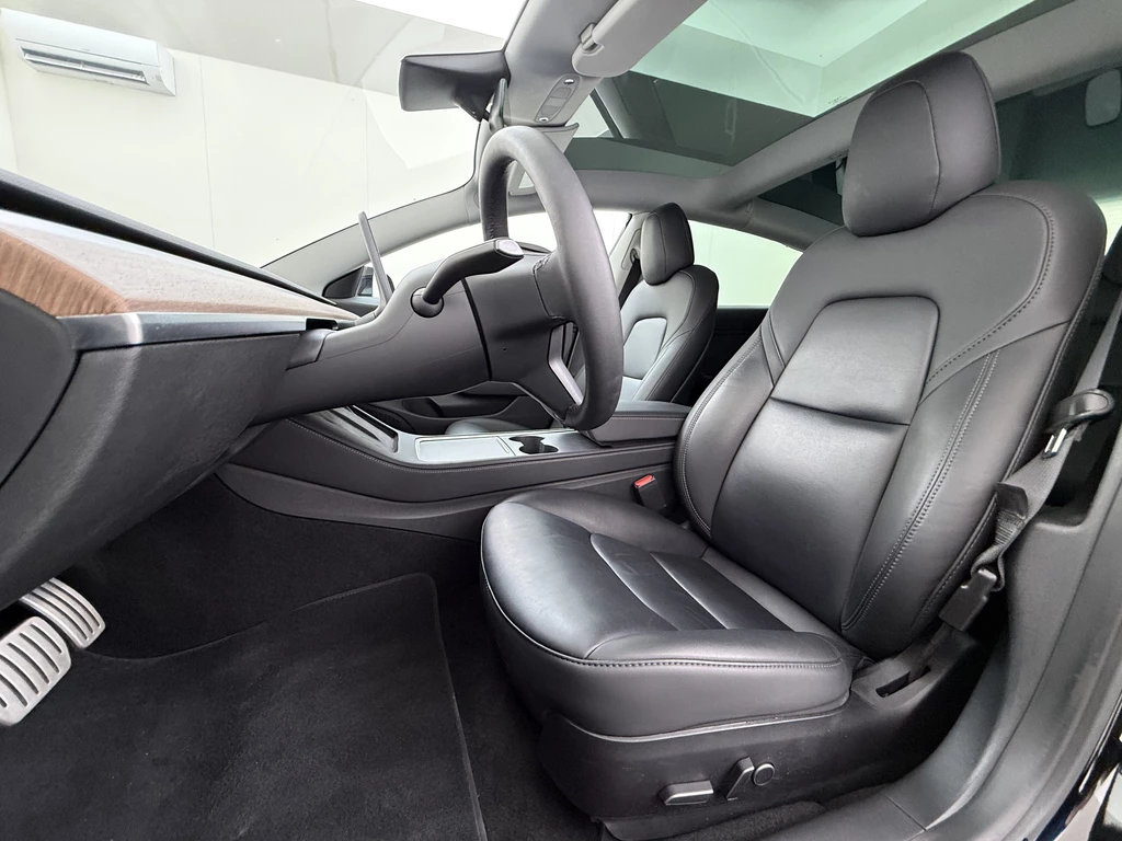 Tesla Model 3 – foto 14