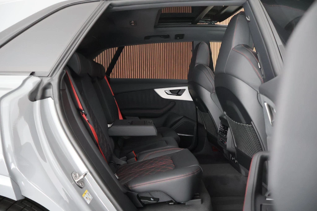 Audi Q8 – foto 16