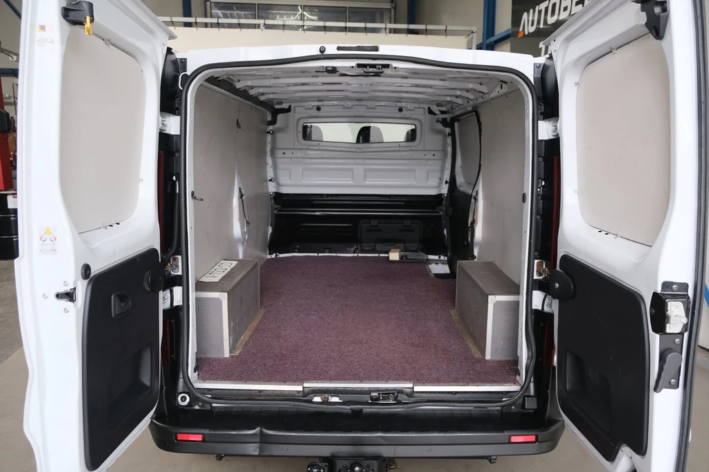 Opel Vivaro – foto 11