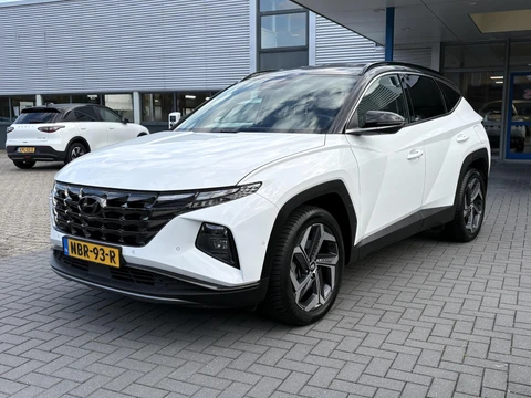 Hyundai Tucson 1.6 T-GDI PHEV Premium 4WD | Two-tone | Stoelventilatie & Verwarming | Adaptive Cruise | 360 Camera |