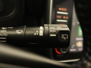 Nissan Leaf – thumbnail 32