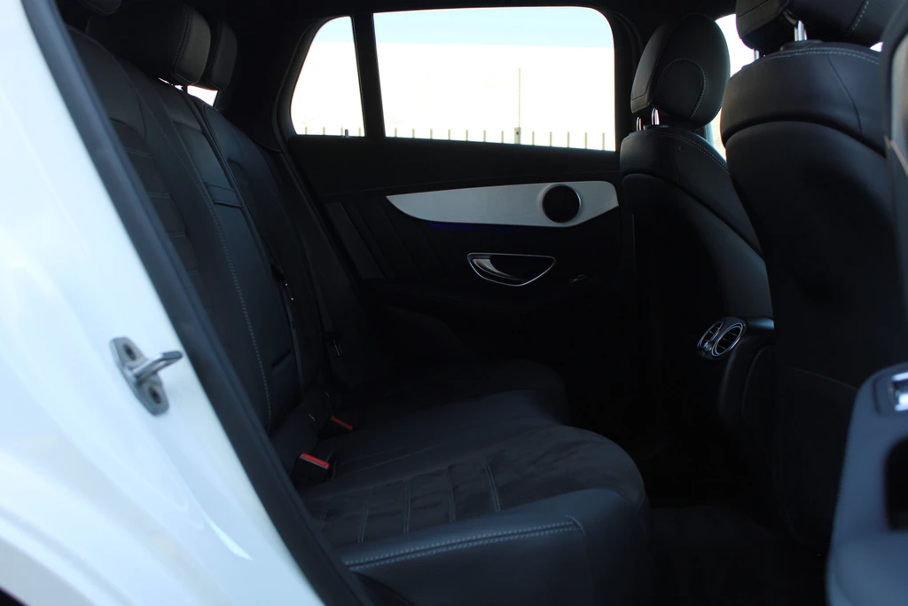 Mercedes-Benz EQC – foto 15