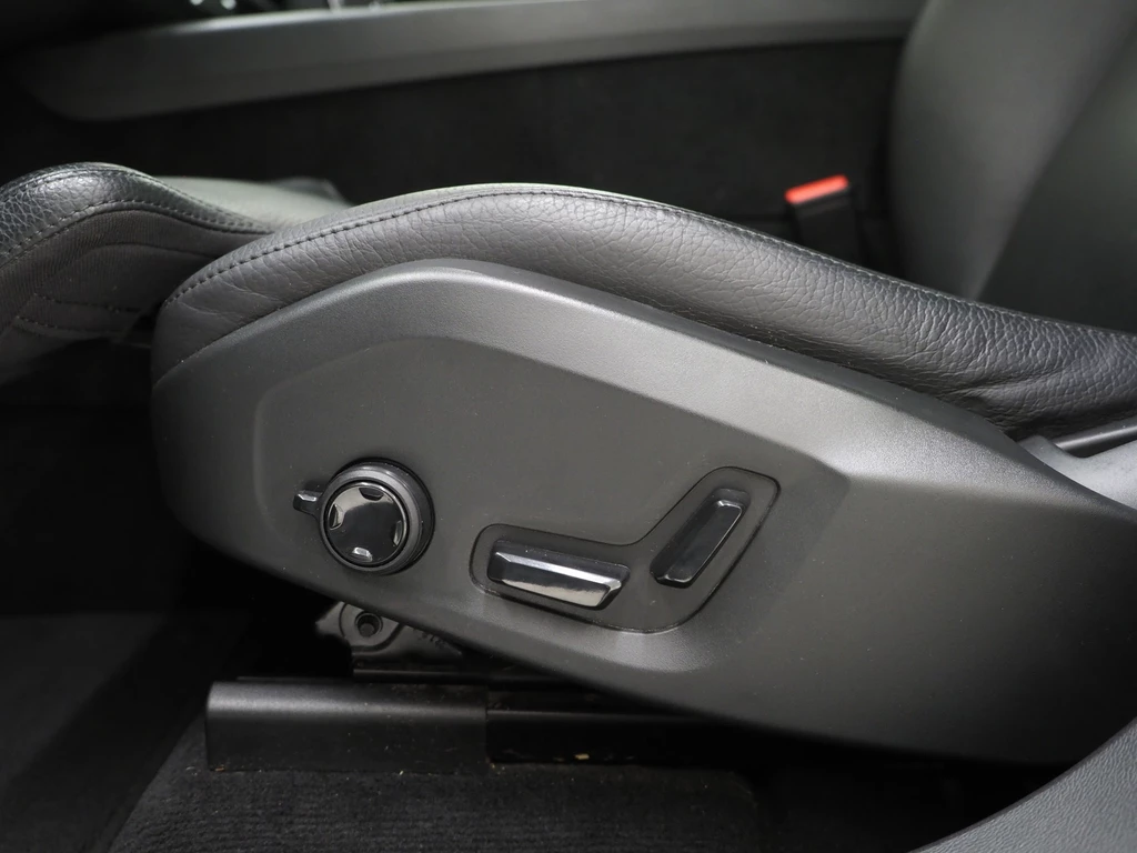 Volvo XC60 – foto 21