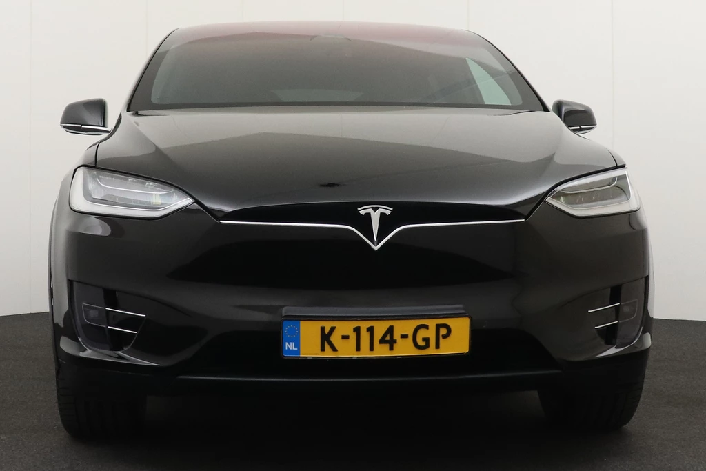 Tesla Model X – foto 6