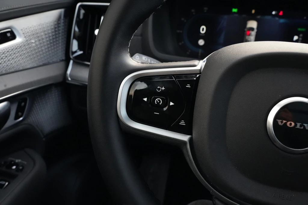 Volvo XC90 – foto 18