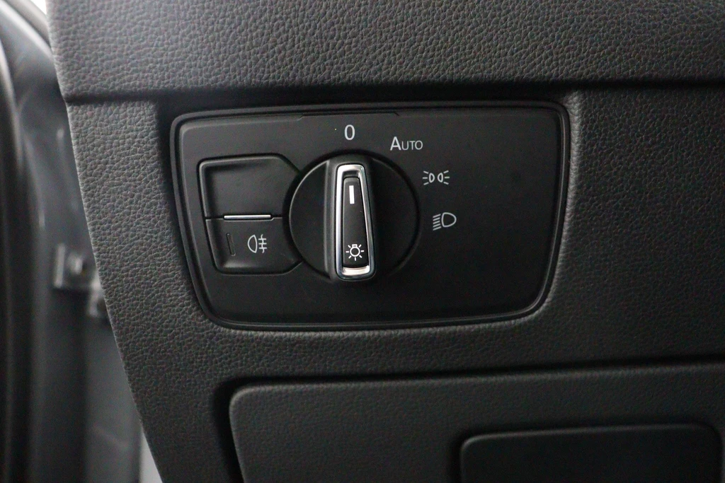 Volkswagen Passat – foto 24