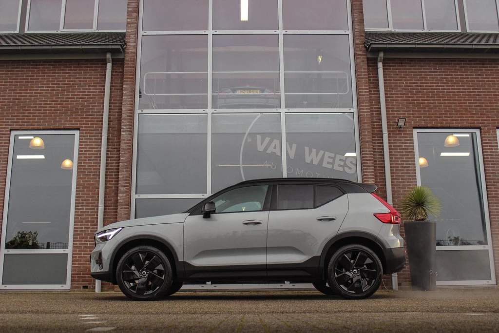 Volvo XC40 – foto 2