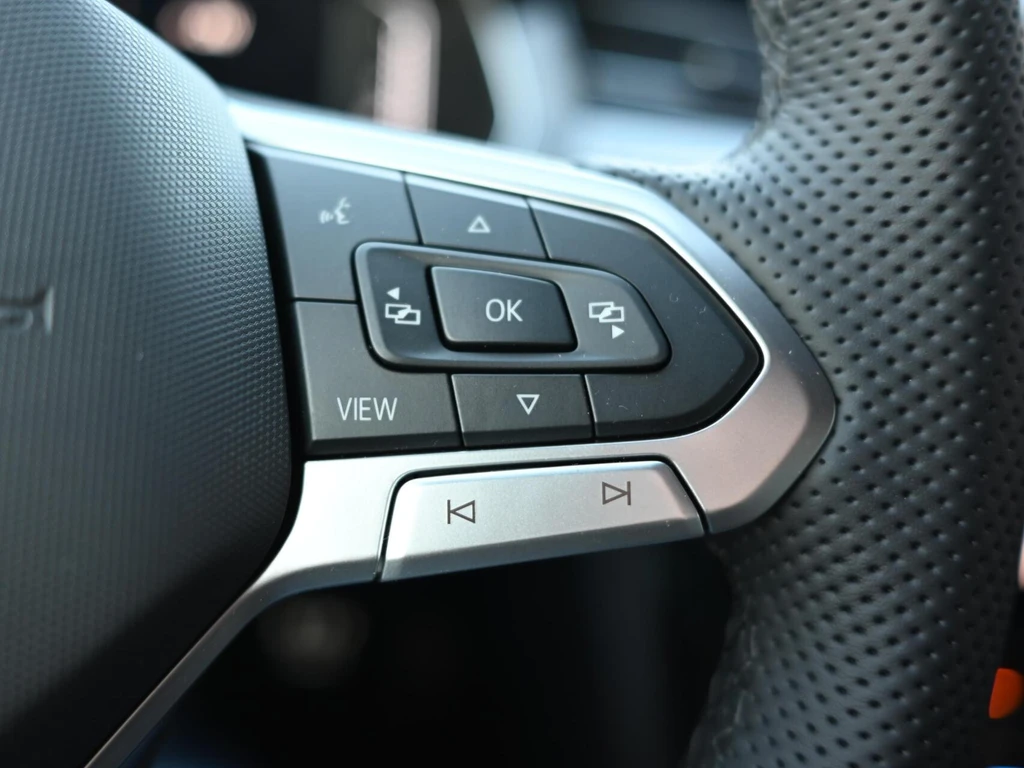 Volkswagen Passat – foto 40