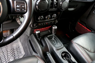 Jeep Wrangler – thumbnail 45