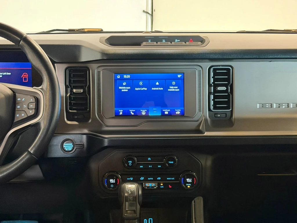Ford Bronco – foto 12