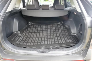 Toyota RAV4 – thumbnail 10