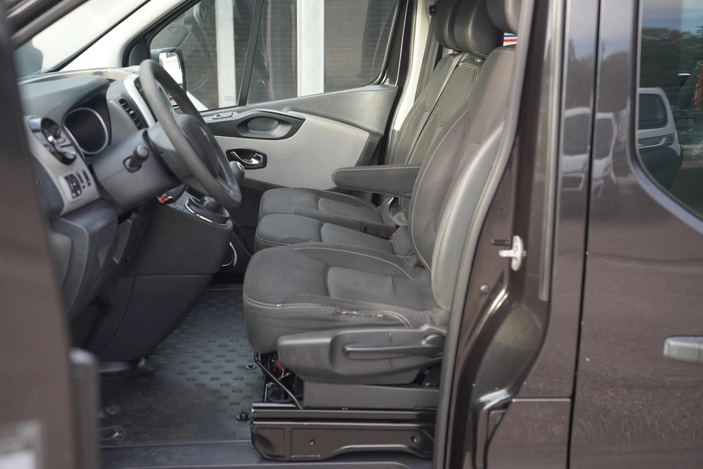 Renault Trafic – foto 21