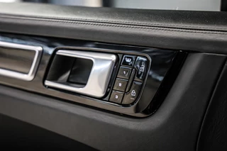 Porsche Cayenne – thumbnail 35