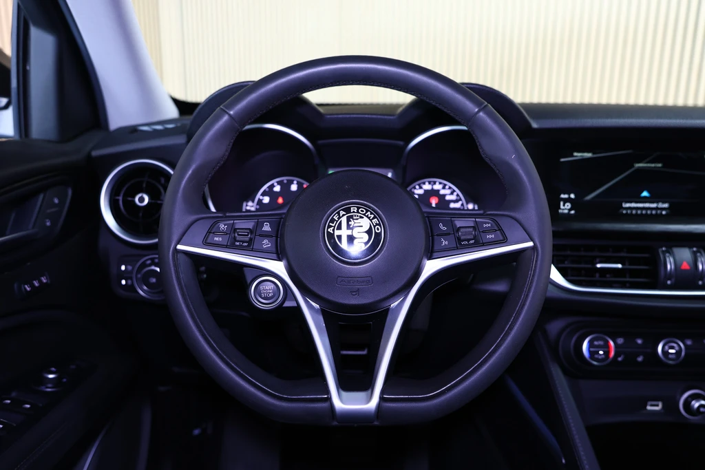 Alfa Romeo Stelvio – foto 22