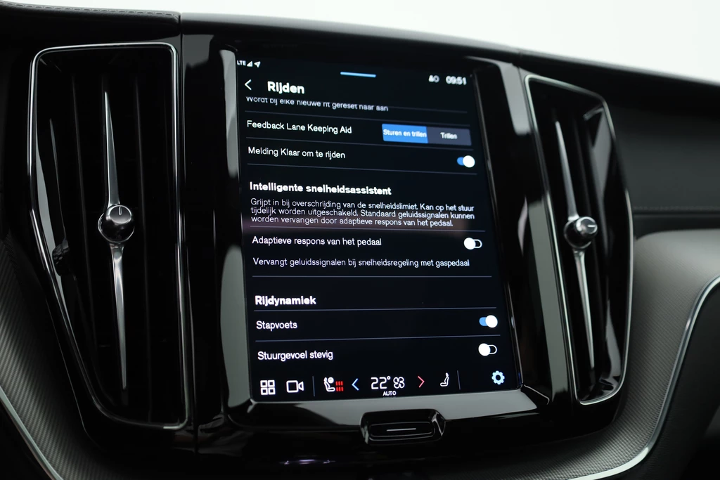 Volvo XC60 – foto 22
