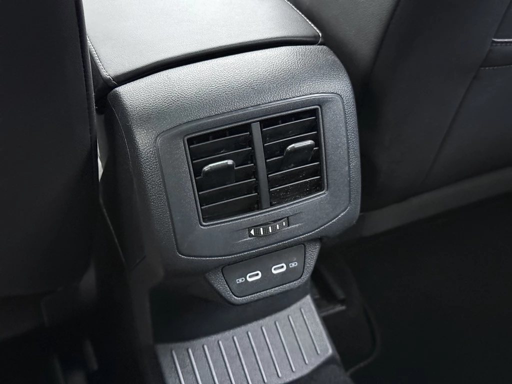 Volkswagen T-Roc – foto 31