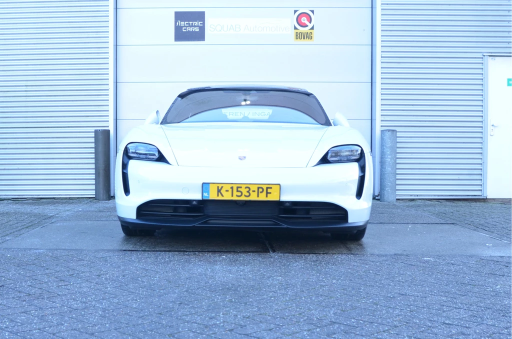 Porsche Taycan – foto 6