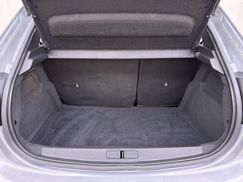 Peugeot e-208 – foto 22