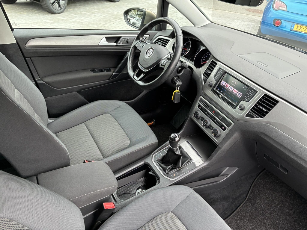 Volkswagen Golf Sportsvan – foto 24