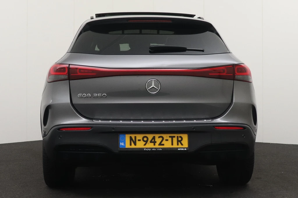 Mercedes-Benz EQA – foto 3