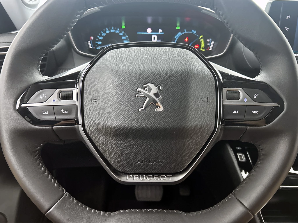 Peugeot e-2008 – foto 35