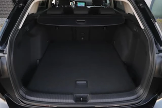 Volkswagen Golf – thumbnail 8